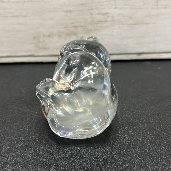 Vintage Fenton Glass Teddy Bear Figurine with Blue Heart - Picture 5 of 8